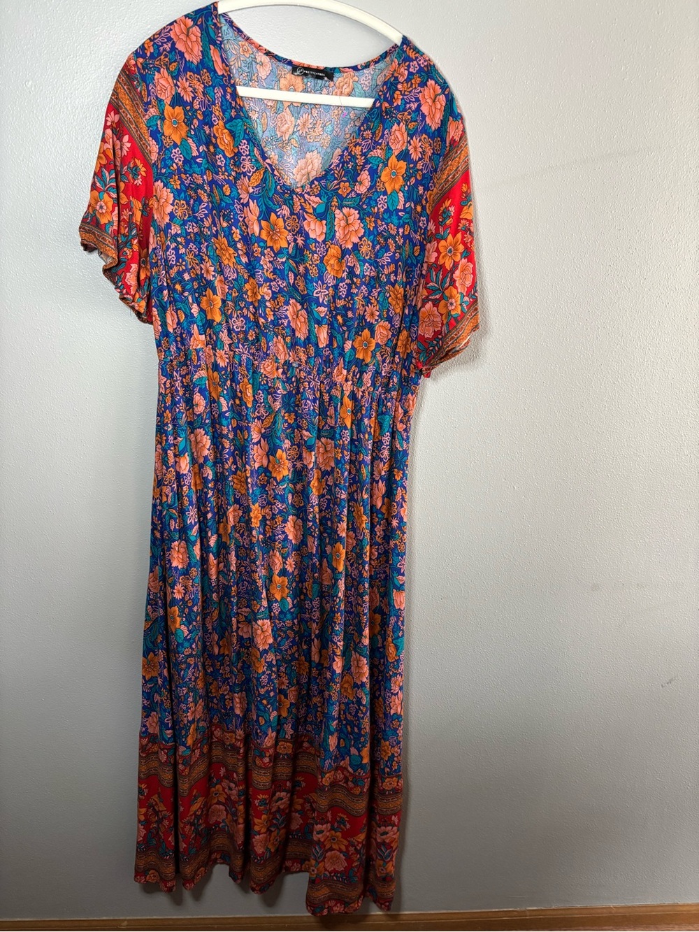 Floral Boho Maxi Dress in Blue and Orange 22” Ptp 52” length 💯 Viscous